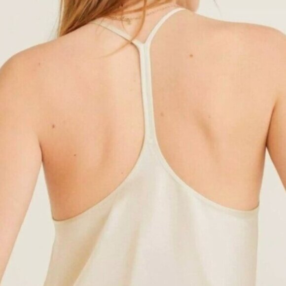 NWT Mango Satin Scoop Neck Camisole Tank - Picture 2 of 12